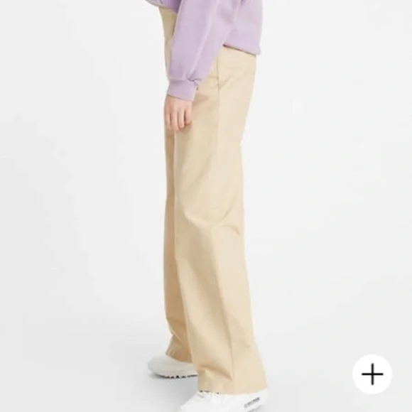 Levi's® Premium
PLEATED HIGH LOOSE PANTS “32 X 30”​ - Picture 6 of 6